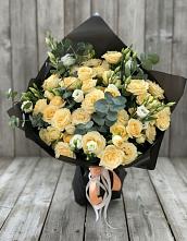 Букет цветов из:  Розы и Лизиантусы #REPLACE_PRED# Рыздвяный