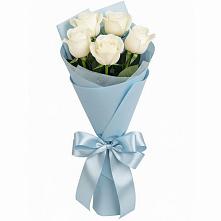 Букет 5 Белых роз Проуд в Рыздвяный