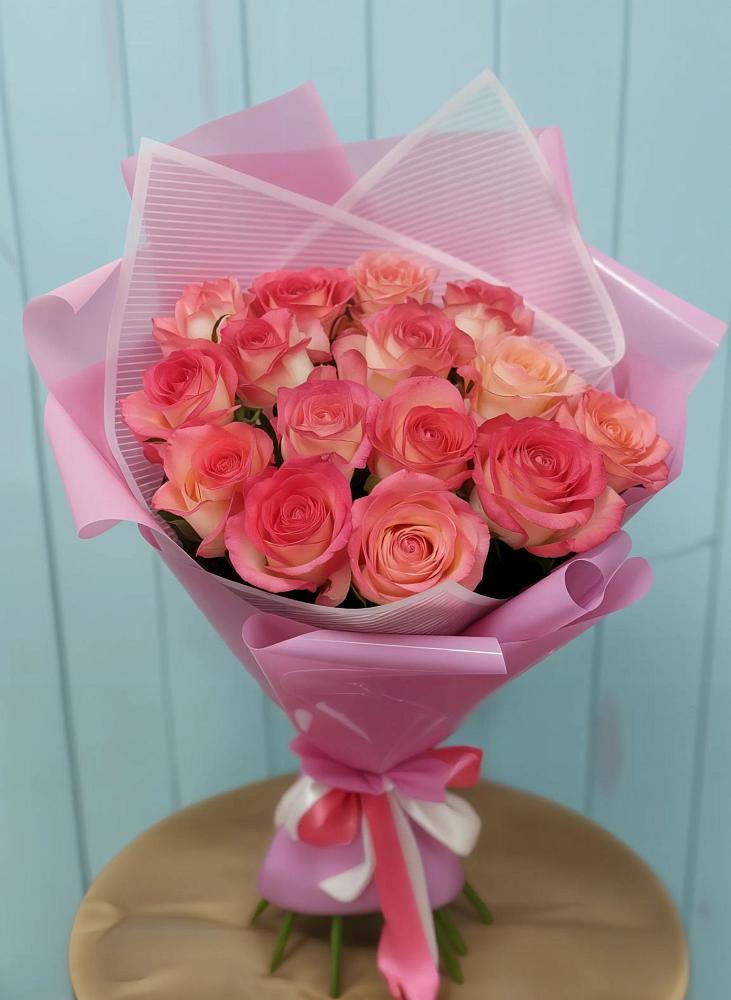Букет 15 Розовых роз Равель в Рыздвяный