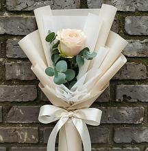 Букет цветов из:  Розы в Рыздвяный