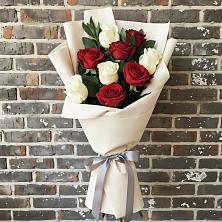 Букет цветов из:  Розы в Рыздвяный