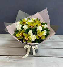 Букет цветов из:  Орхидеи и Розы в Рыздвяный