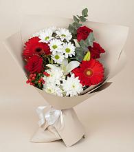 Букет цветов из:  Розы, Хризантемы, Герберы и Лилии в Рыздвяный