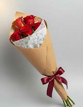 Букет цветов из:  Розы в Рыздвяный