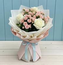 Букет цветов из:  Розы в Рыздвяный