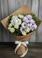 Букет цветов из:  Хризантемы и Розы в Рыздвяный