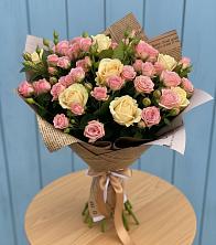Букет цветов из:  Розы в Рыздвяный