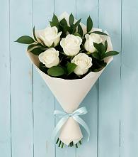 Букет цветов из:  Розы в Рыздвяный