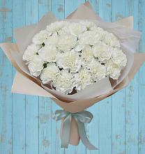 Букет цветов из:  Гвоздики в Рыздвяный