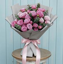 Букет цветов из:  Розы в Рыздвяный